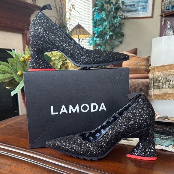 Brand New Lamoda My Love Glitter Heels Pointed Toe Heart Shaped Block Heels - Picture 16 of 16